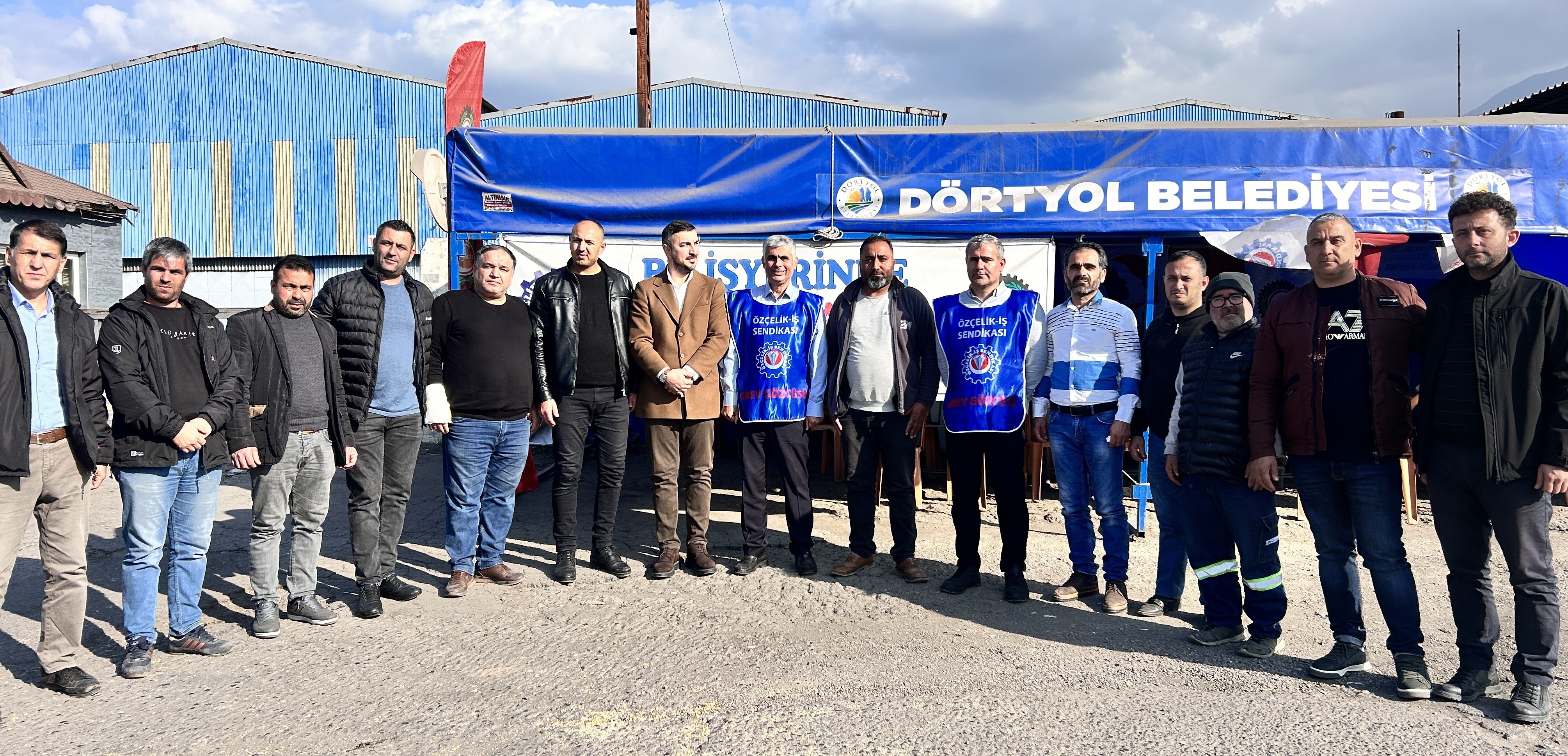 Yolbulan Metal'de İşçileri Greve Devam Ediyor (1)