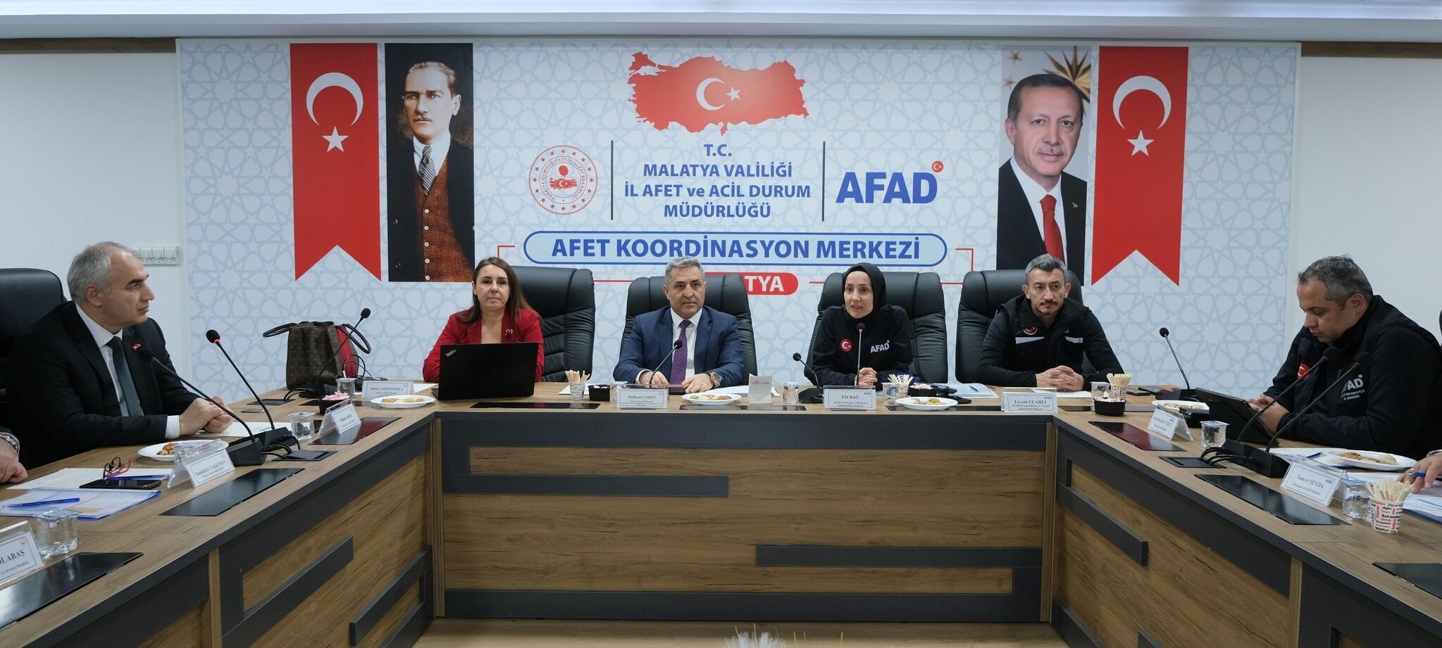 Osmaniye Tarım Müdürü, Depremzedeler İçin Tarım Projelerini Görüştü (1)-1