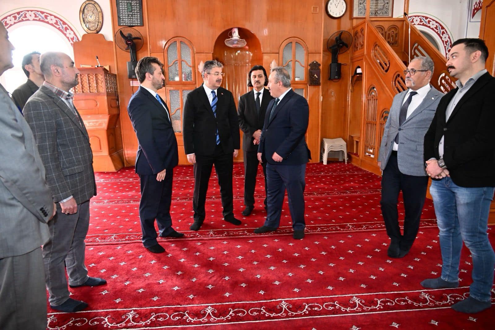 Vali Erdinç Yılmaz, Salih Bahçeli Camii'nde İncelemelerde Bulundu (4)