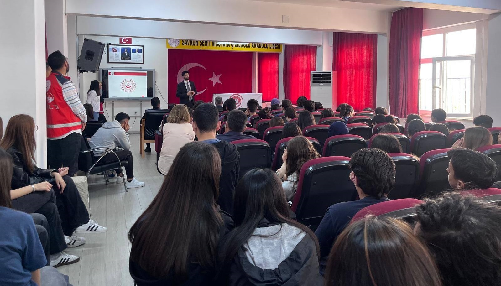 Liseli Gençlerle Gönül Köprüsü (1)