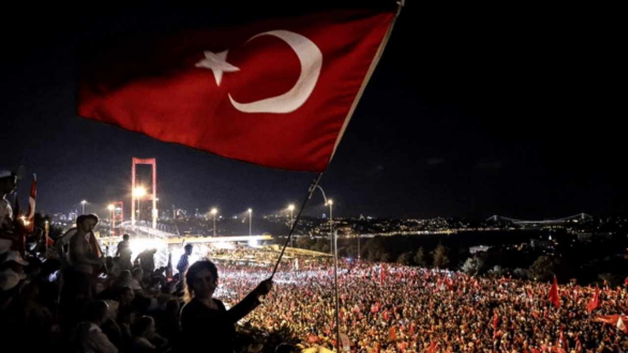 15 Temmuz Tatil Mi