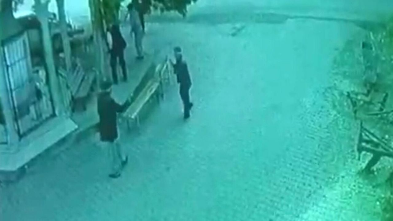 93 Yaşındaki Adam (3)