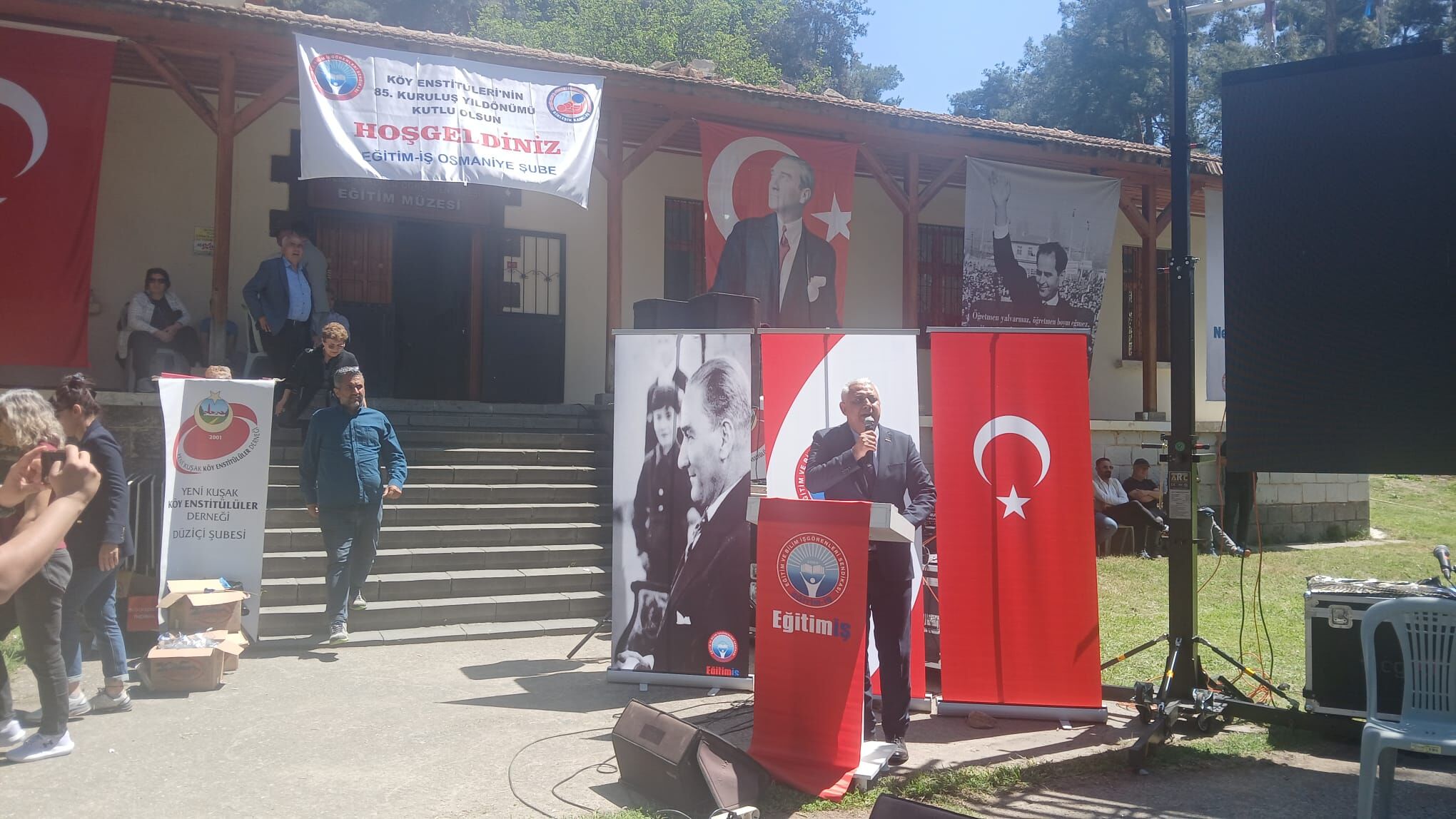 Adem Yücel (3)-3