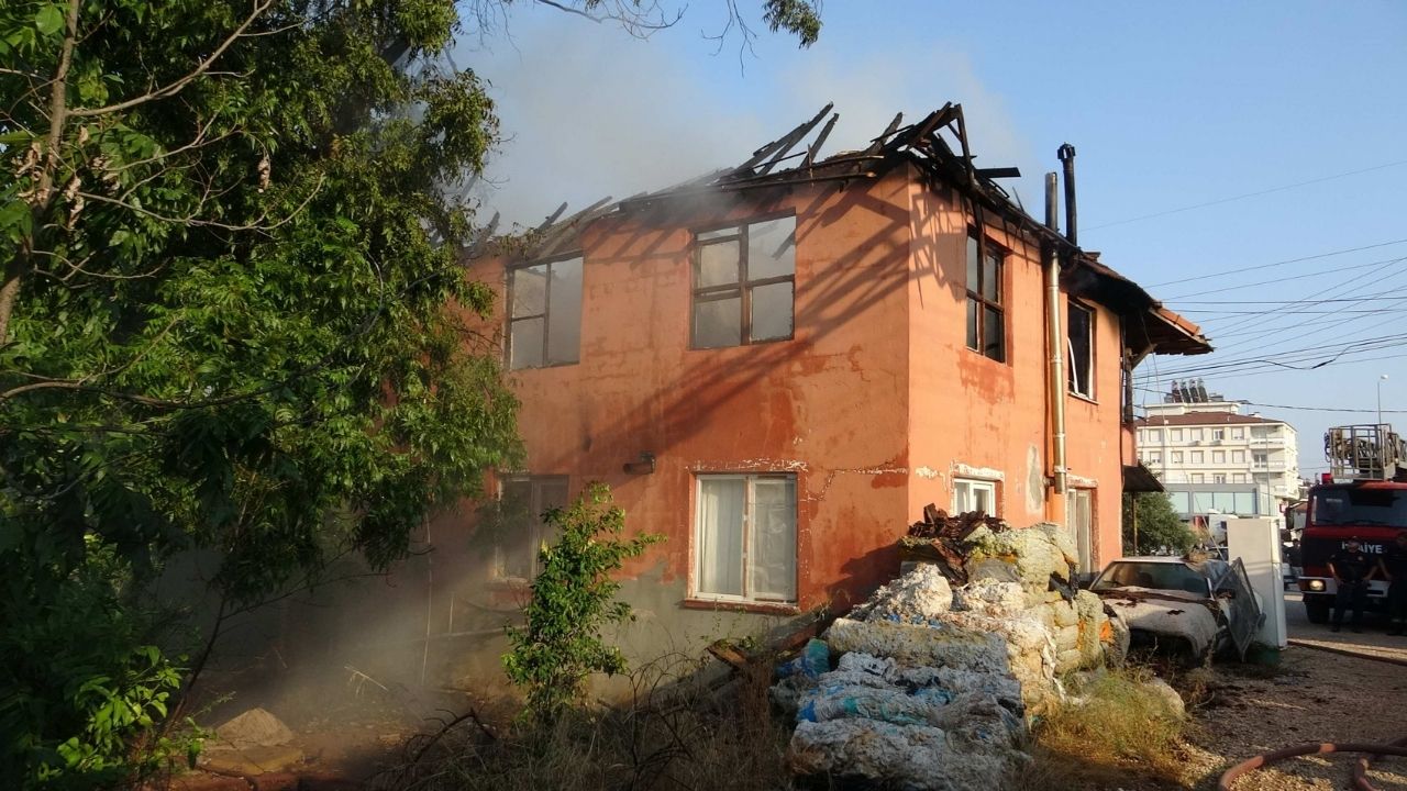 Gecekondu Yangını (3)