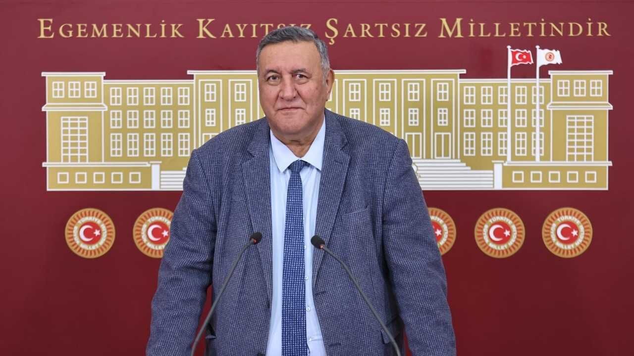 Omer Fethi Gürer 33