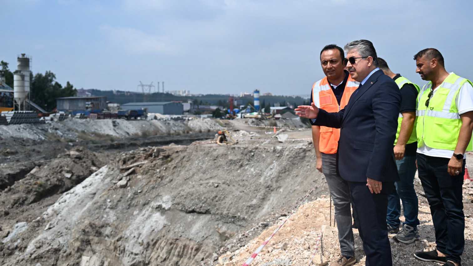 Sebze Hali D400 Yolunda Çalışmalar Devam Ediyor (4)