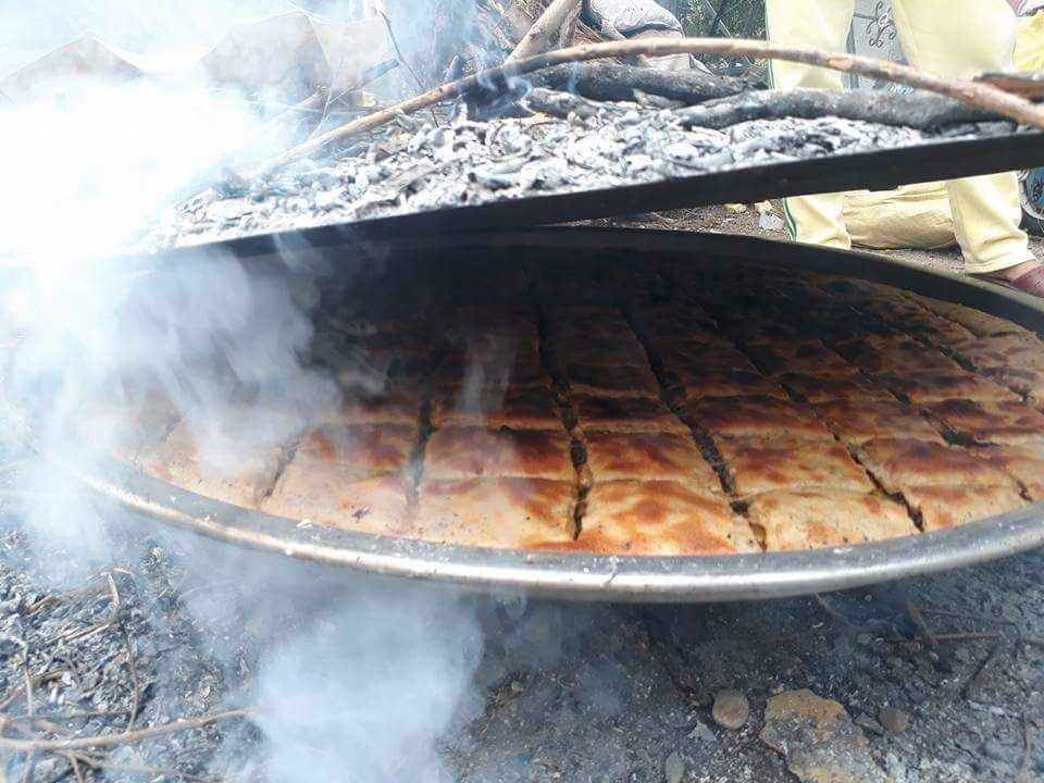 Osmaniye Etli Kömbe Nasıl Yapılır