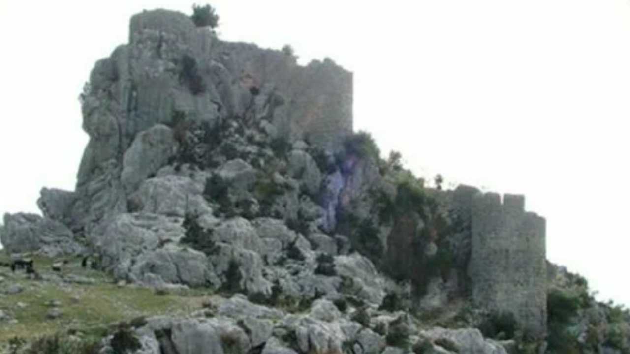 Osmaniye Sumbas Çem Kalesi Aşk Hikayesi (2)