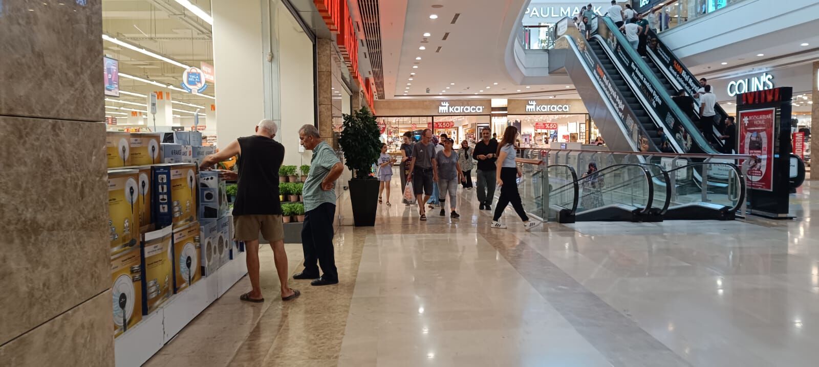 Park 328 Avm’de Ne Oluyor Adım Atacak Yer Kalmadı