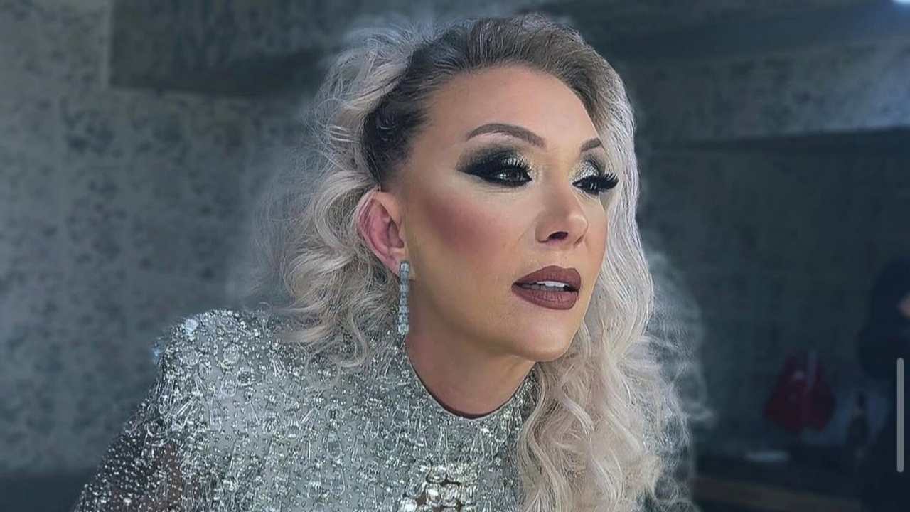 Arabesk Müziğin Acı Kaybı Güllü, Balkonundan Düşerek Hayatını Kaybetti (2)