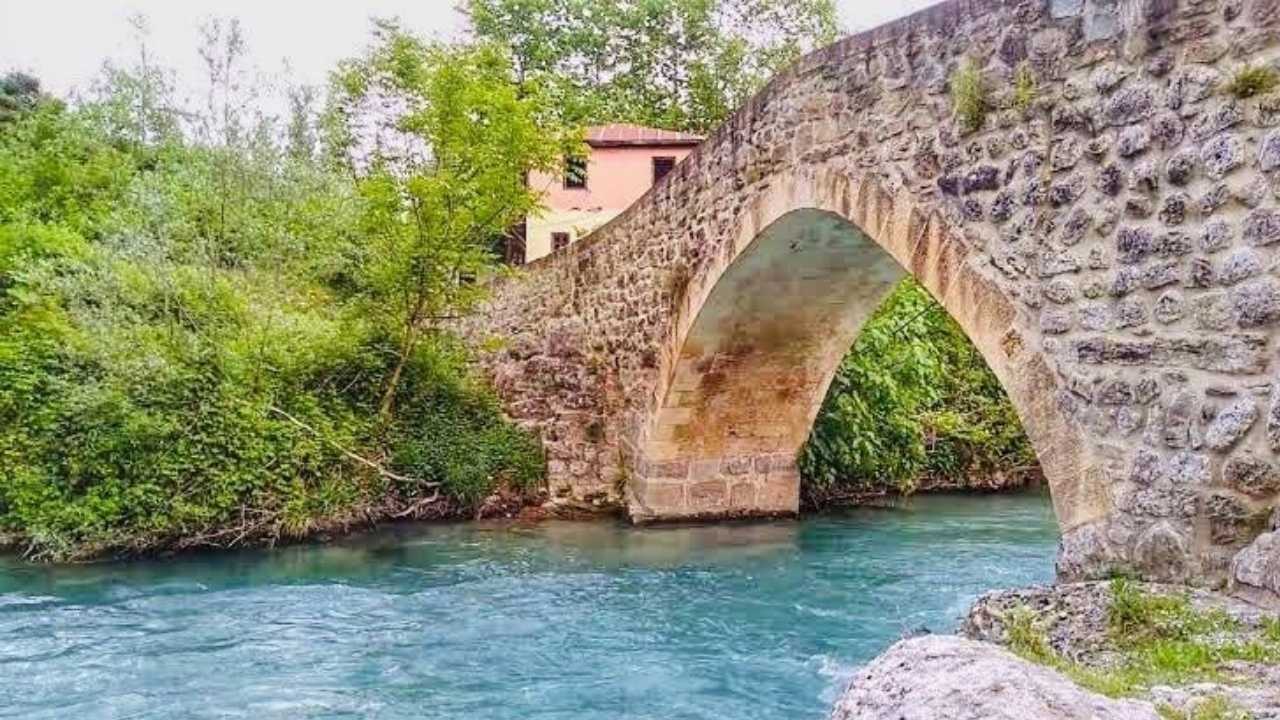 Osmaniye Sumbas Gaffarlı Taş Köprü