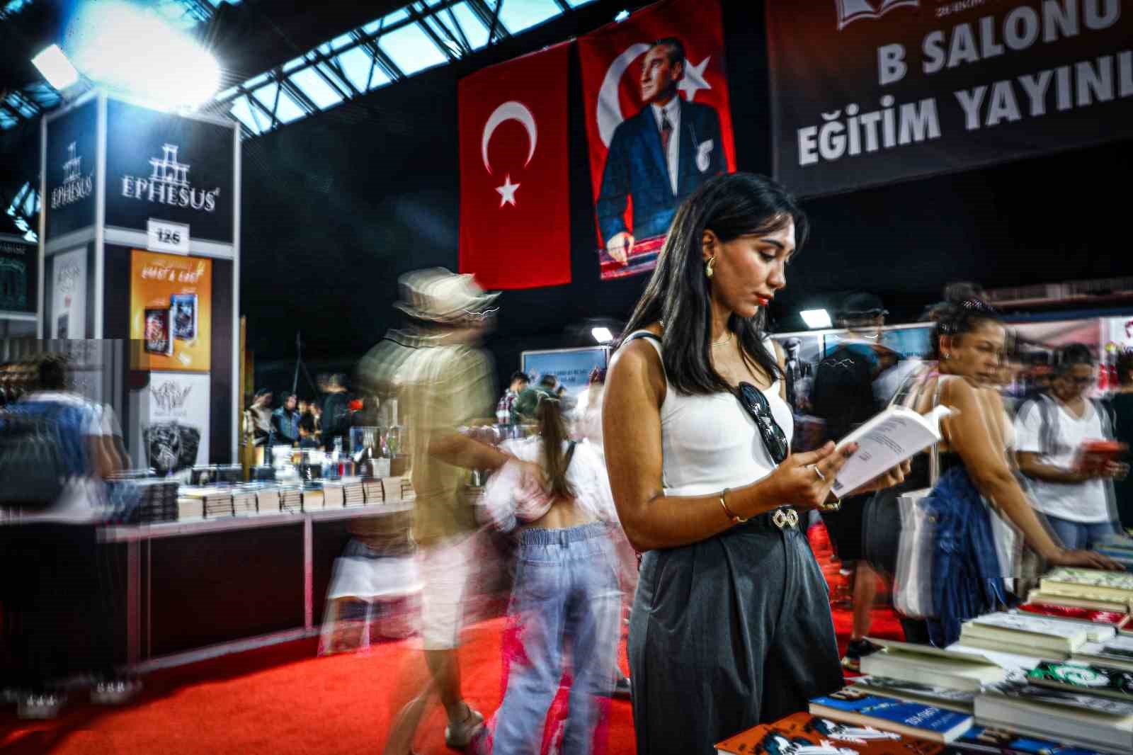15. Antalya Kitap Fuarı 3 Ekim’de Başlıyor 1