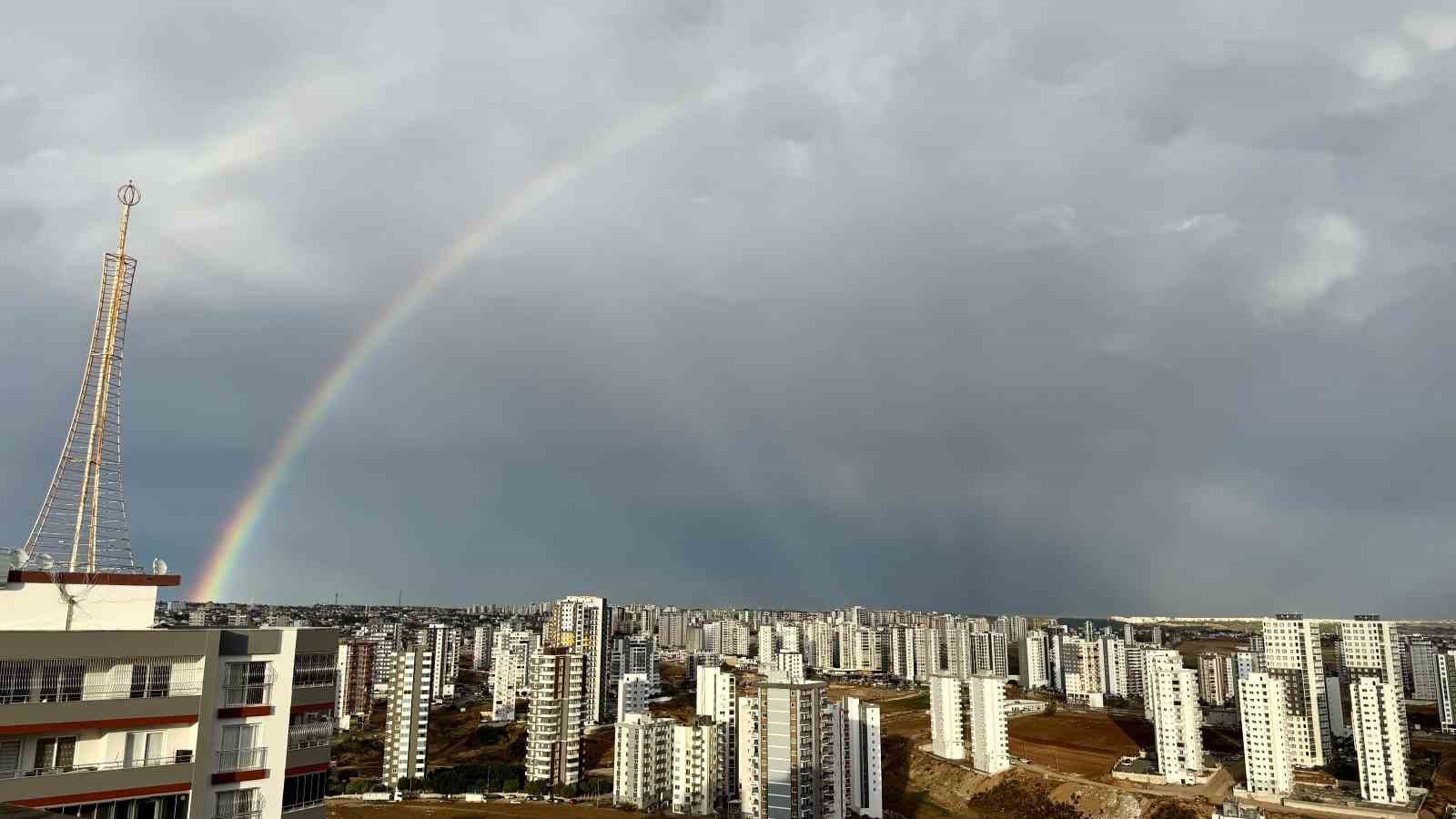 Adana’da Yağmur Sonrası Gökkuşağı Oluştu 2