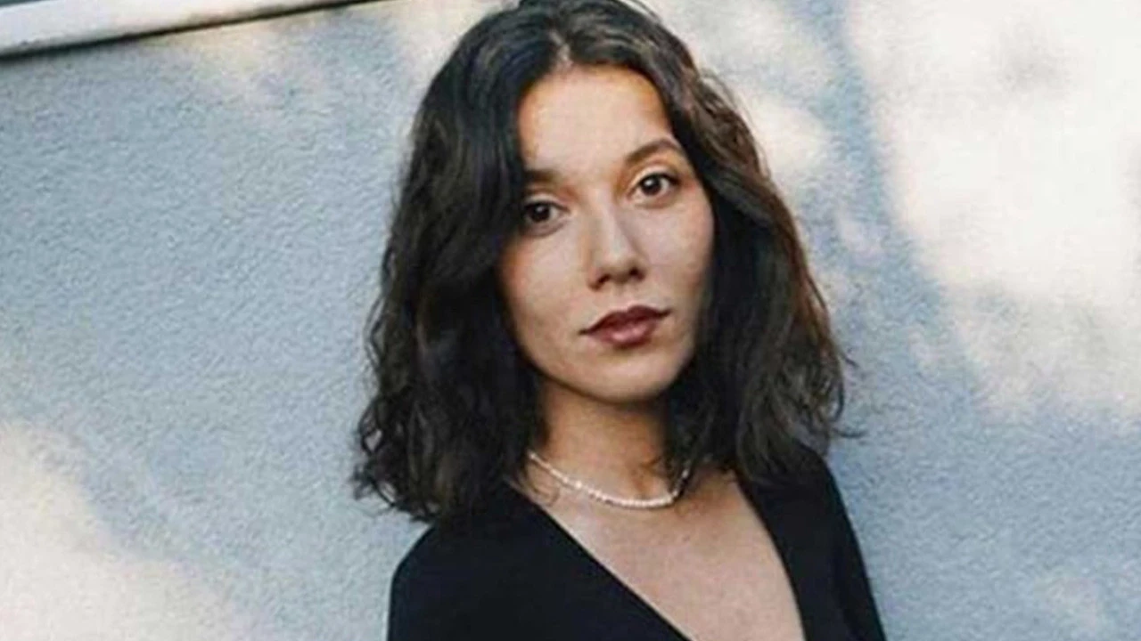 Deniz Bulutsuz Kimdir, Kaç Yaşında? Deniz Bulutsuz Ne Iş Yapıyor?