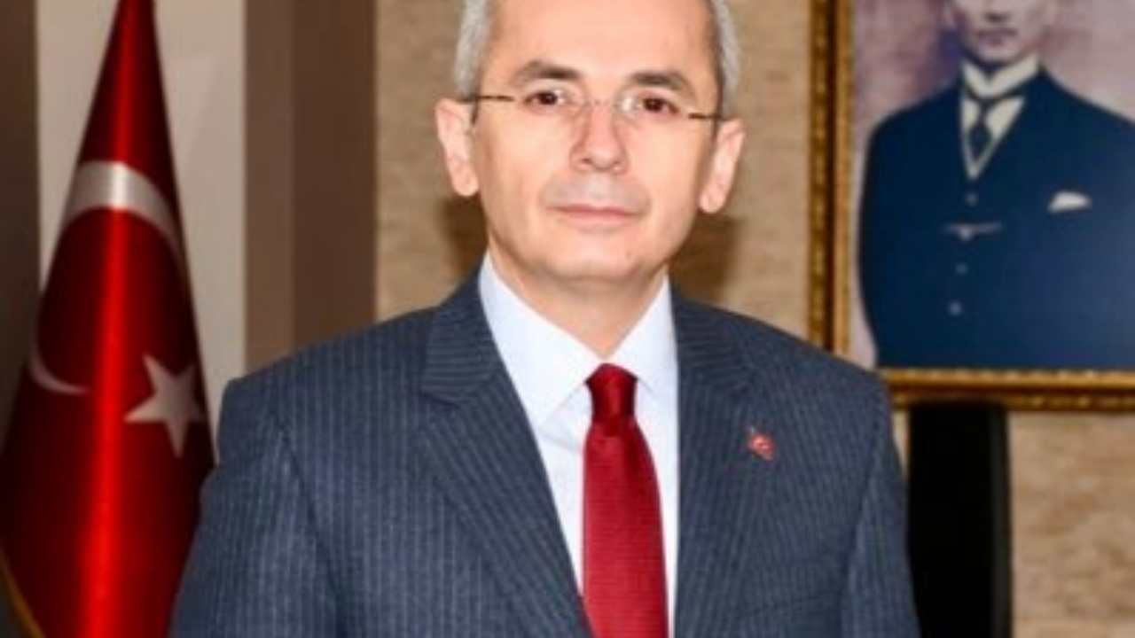 Deniz Pişkin (2)