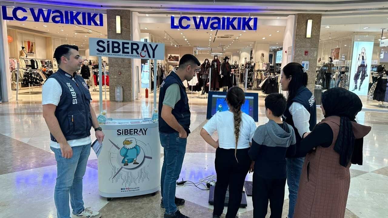 Hediye Kazandıran Si̇beray Bilgi Yarışması Osmaniye’de Yapıldı (2)