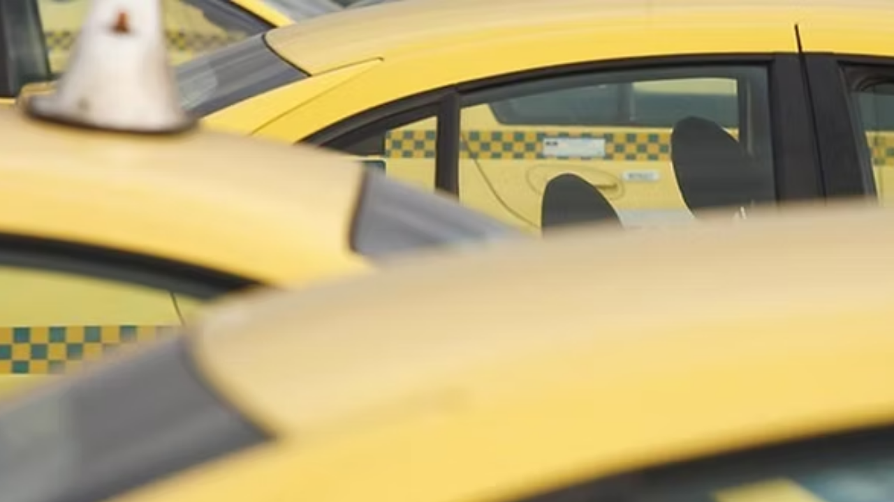 Kadirli Taksi Parkı Durağı