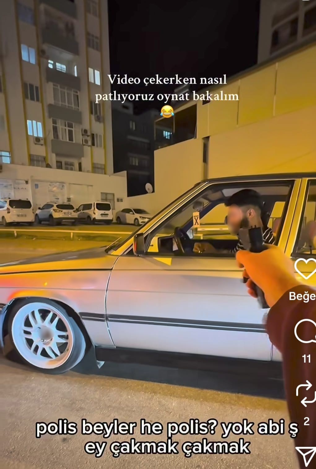 Kozan’da Silahla Şaka Videosu Çeken Gençler Polisi Karşılarında Görünce Panik Yaşadı