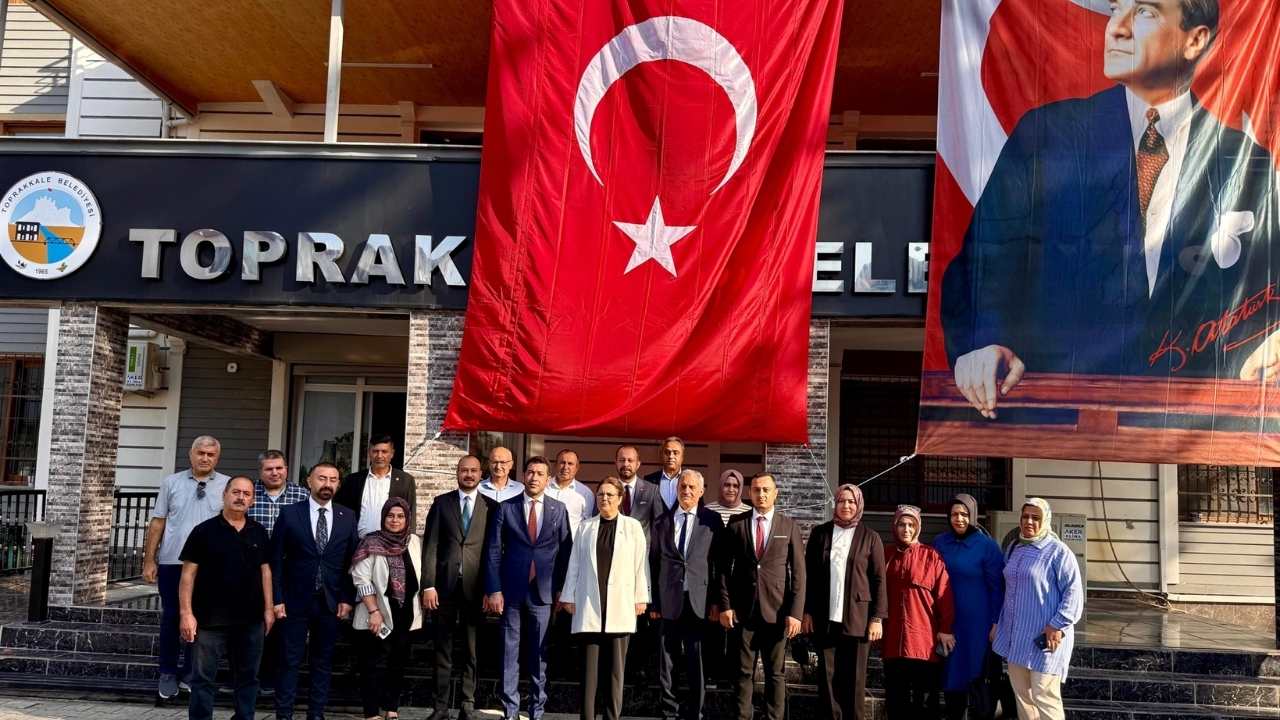 Osmaniye Hizmet Kalitesini Artırma Zirvesi Toprakkale'de Kritik Görüşme (2)