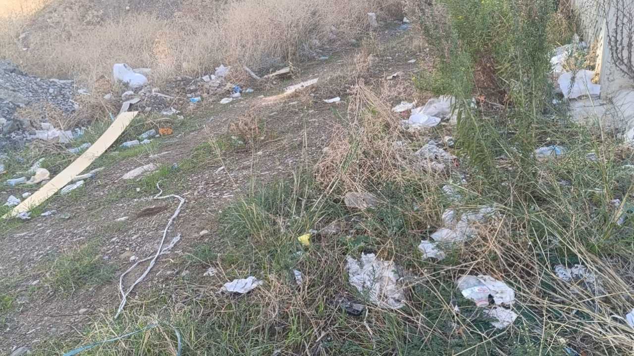 Osmaniye’de Duyarsızlık Belediyenin Tüm Çabasını Boşa Çıkarıyor (2)