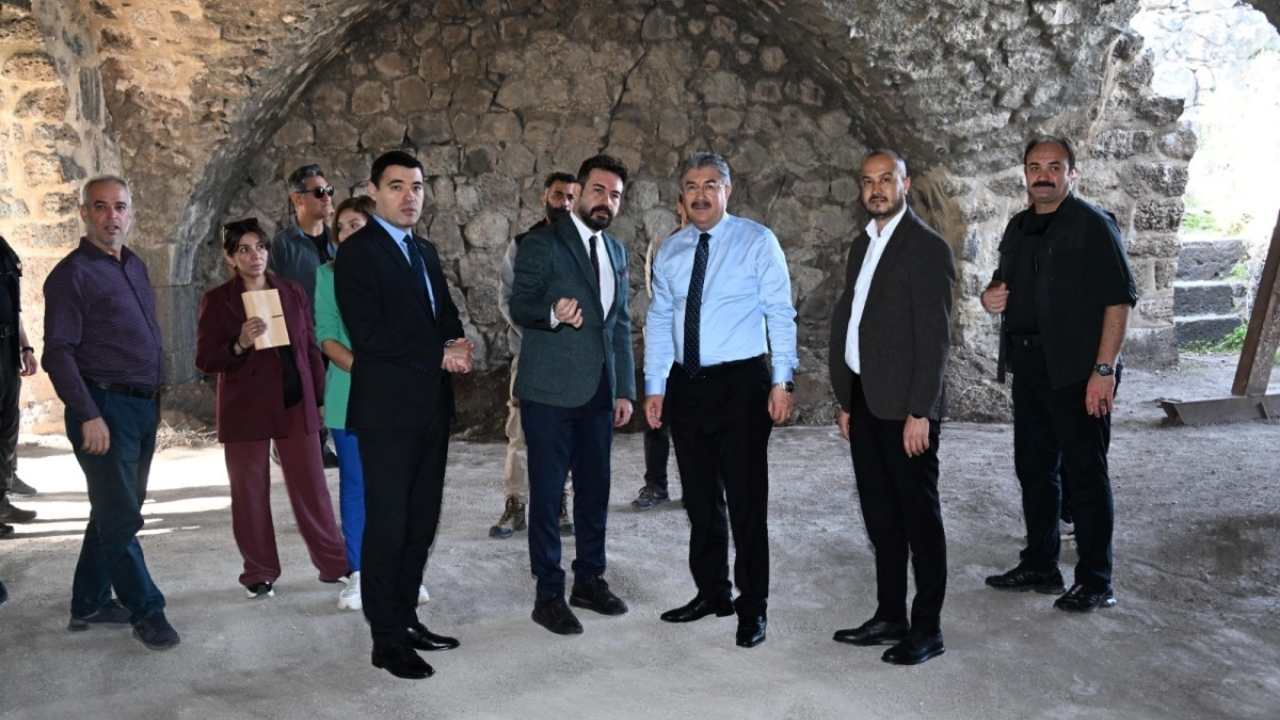 Osmaniye’de Tarihi Keşif Sürüyor Toprakkale Kalesi’nde Heyecan Verici Gelişmeler (1)