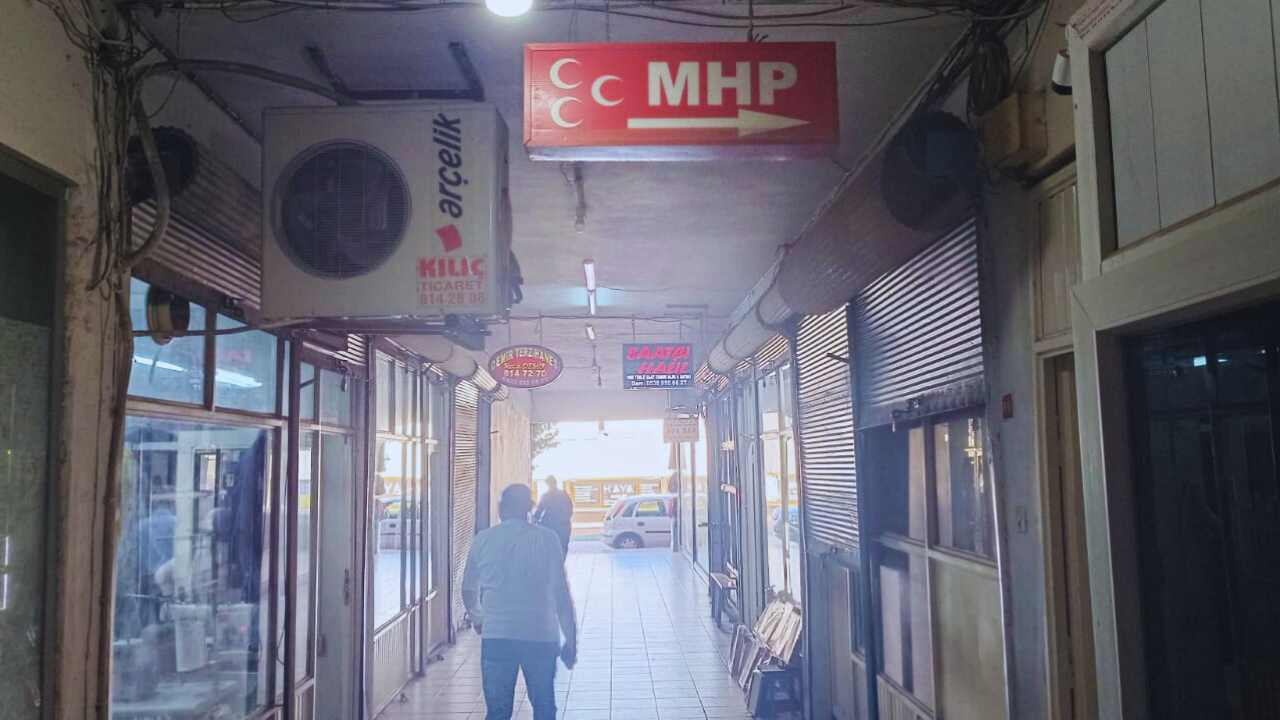 Osmaniye'nin Bir Zamanlar Hareketli Olan Gencel Pasajı (4)