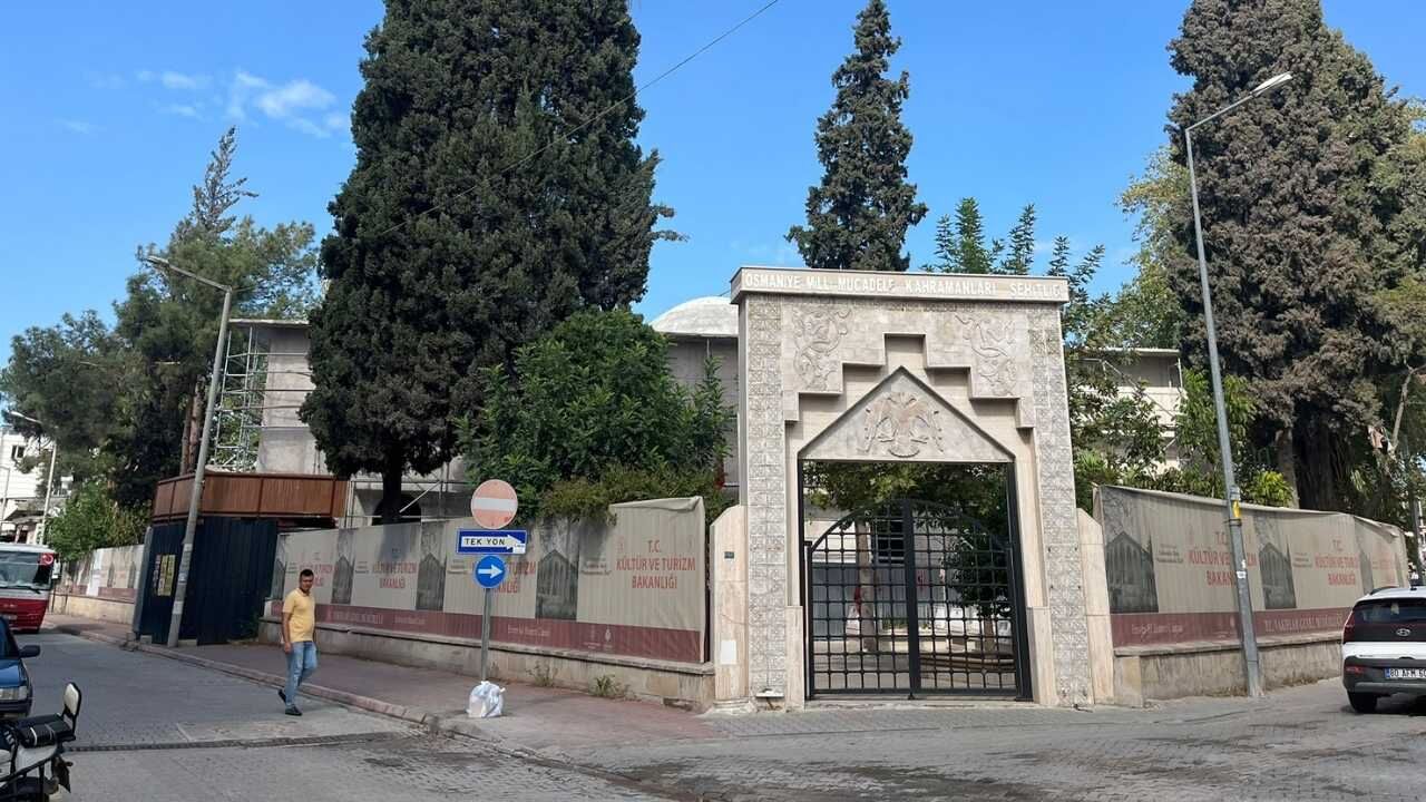 Osmaniye’nin Simge Camisinde Belirsizlik! Restorasyon Neden Hâlâ Bitmedi (6)