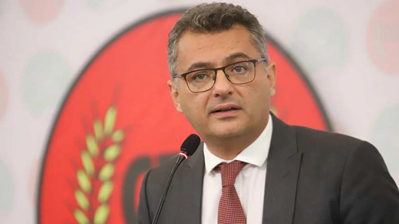 Tufan Erhürman Kimdir (6)