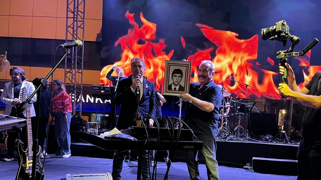 Ümit Besen Osmaniye Konseriyle Fıstıkfest’e Damga Vurdu (1)