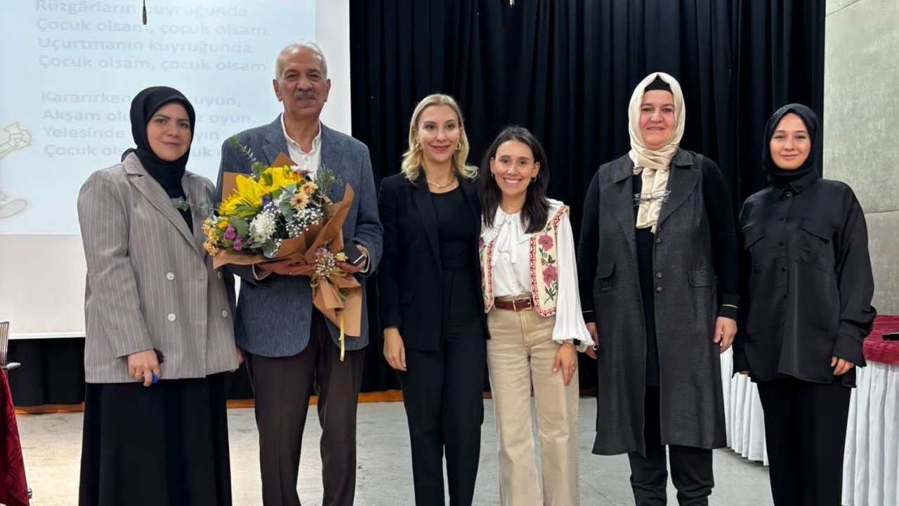 Ümraniye Gençliği Osmaniyeli Şairle Buluştu (2)