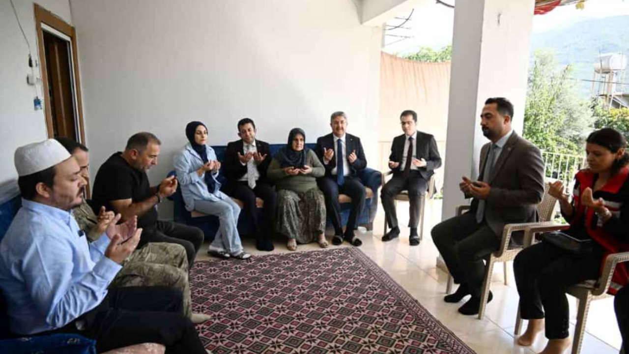 Vali Şehir Ailesine Ziyaret