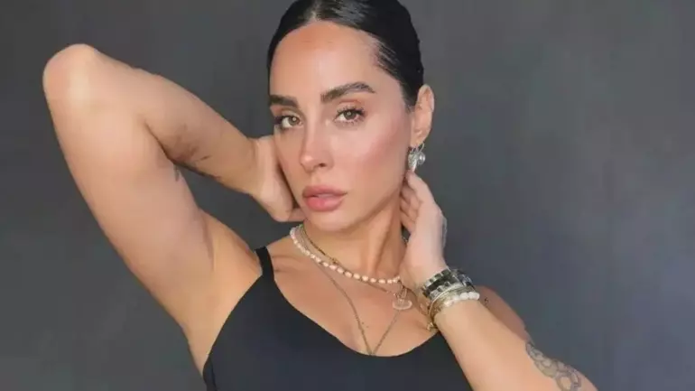 Yasemin Yürük Kimdir, Kaç Yaşında? Hepsi Grubunun Eski Üyesi Pascal Nouma Ile Aşk Mı Yaşıyor?1