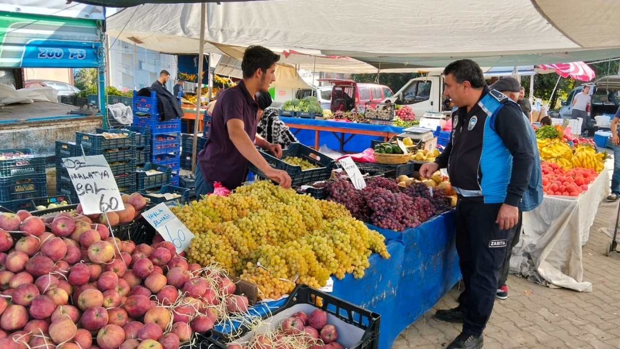 Adana Yumurtalık’ta Sürdürülen Gıda Denetimleri, Halk Sağlığını Koruma Amacıyla Aralıksız Devam Ediyor. (3)