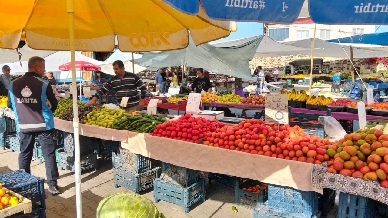 Adana Yumurtalık’ta Sürdürülen Gıda Denetimleri, Halk Sağlığını Koruma Amacıyla Aralıksız Devam Ediyor. (5)