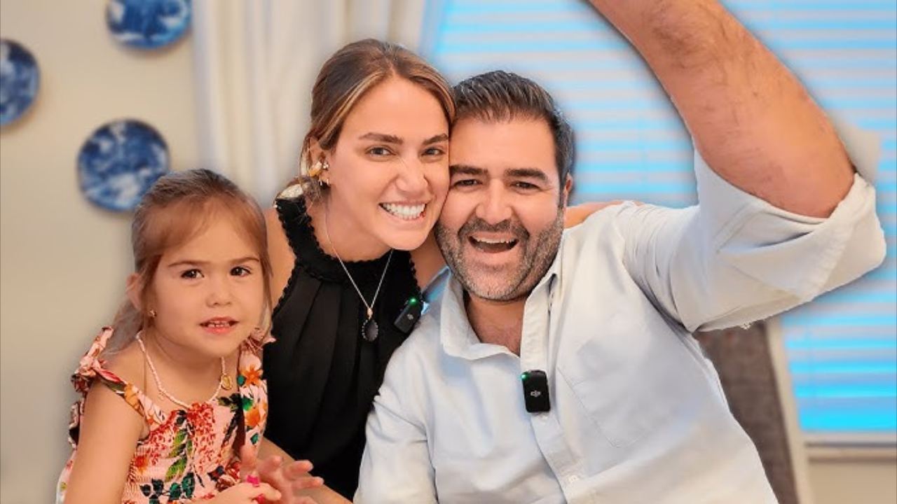 Ceyda Ateş Kızıyla Aynı! Paylaştığı Fotoğraf Görenleri Şaşırttı (3)