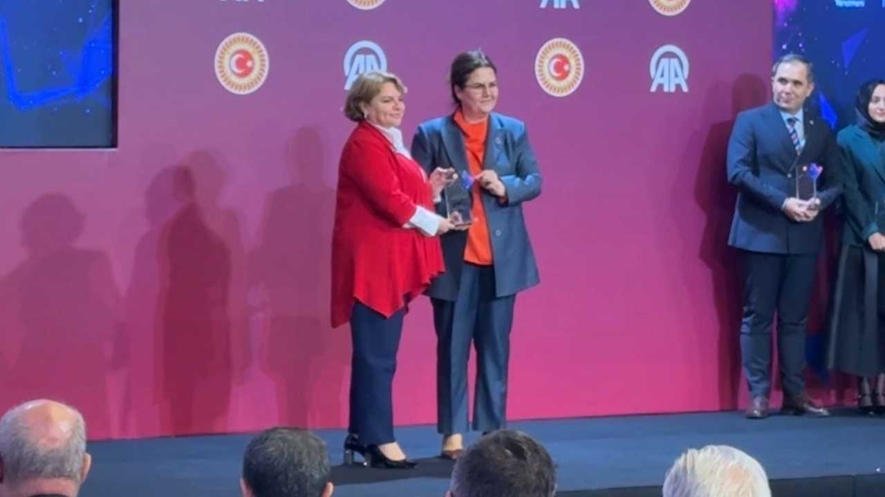 Drya Yanık Anadolu Ajansı Numan Kurtulmuş (3)