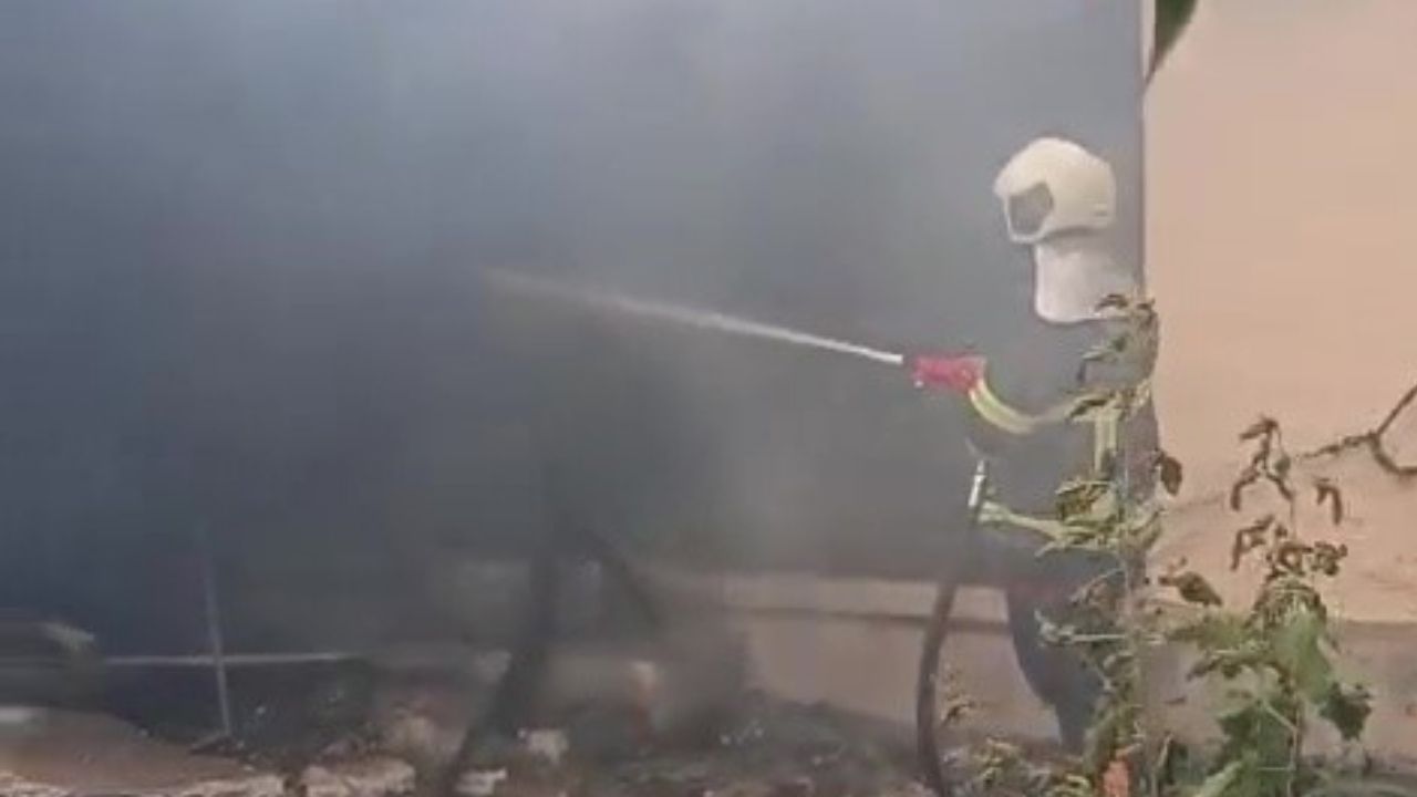 Engelli Yaşlı Kadın Çıkan Yangında Can Verdi