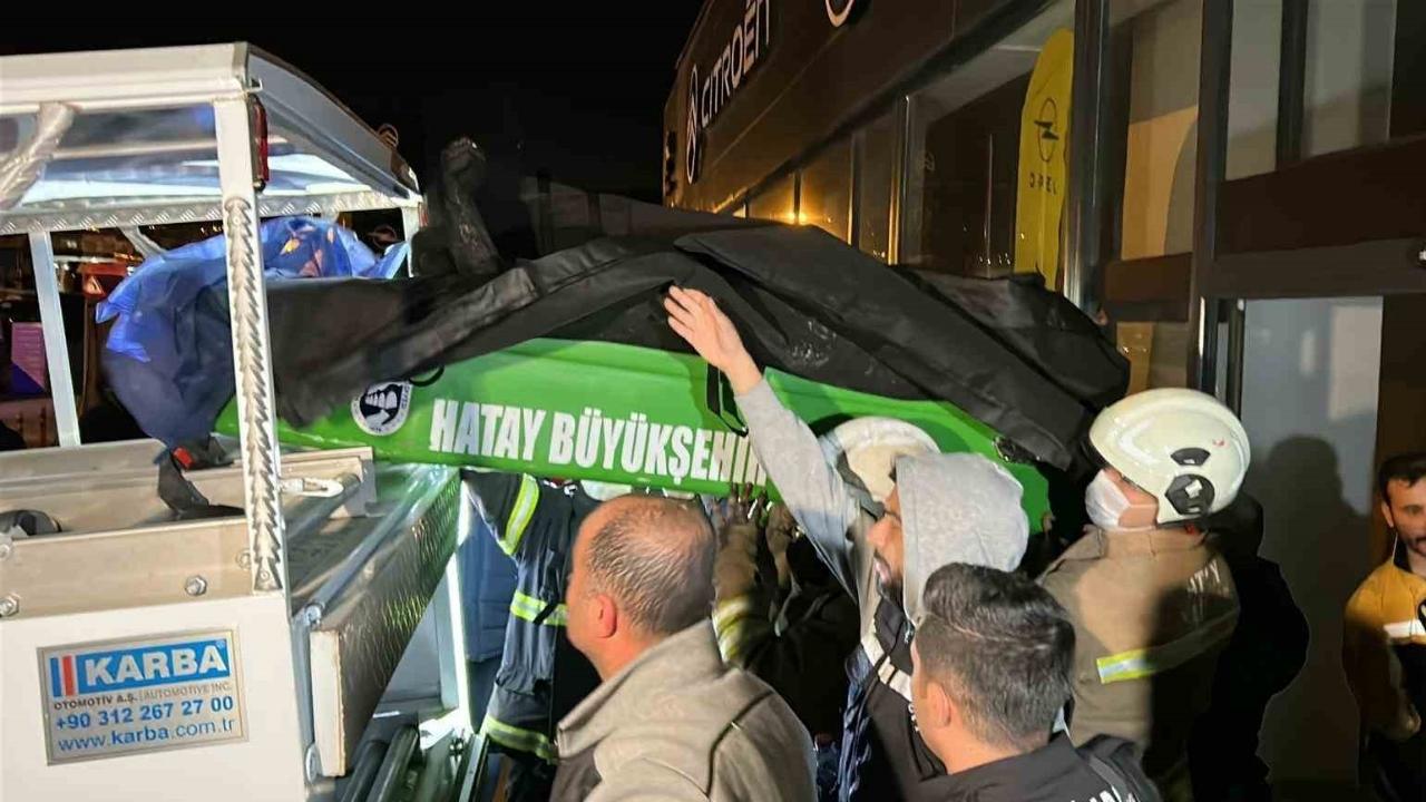 Hatay’daki Galeri Yangınında Ölen Kişinin Eski Emniyet Müdürü Olduğu Ortaya Çıktı
