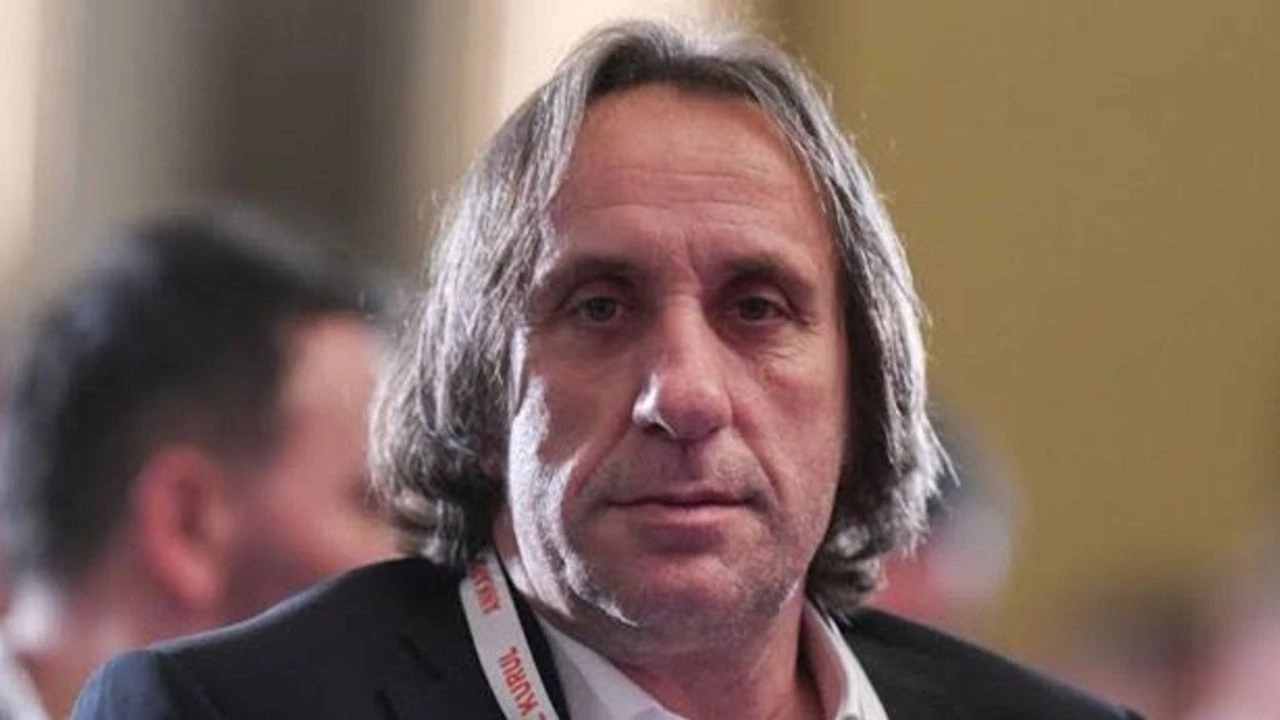 Murat Özkaya Kimdir (2)