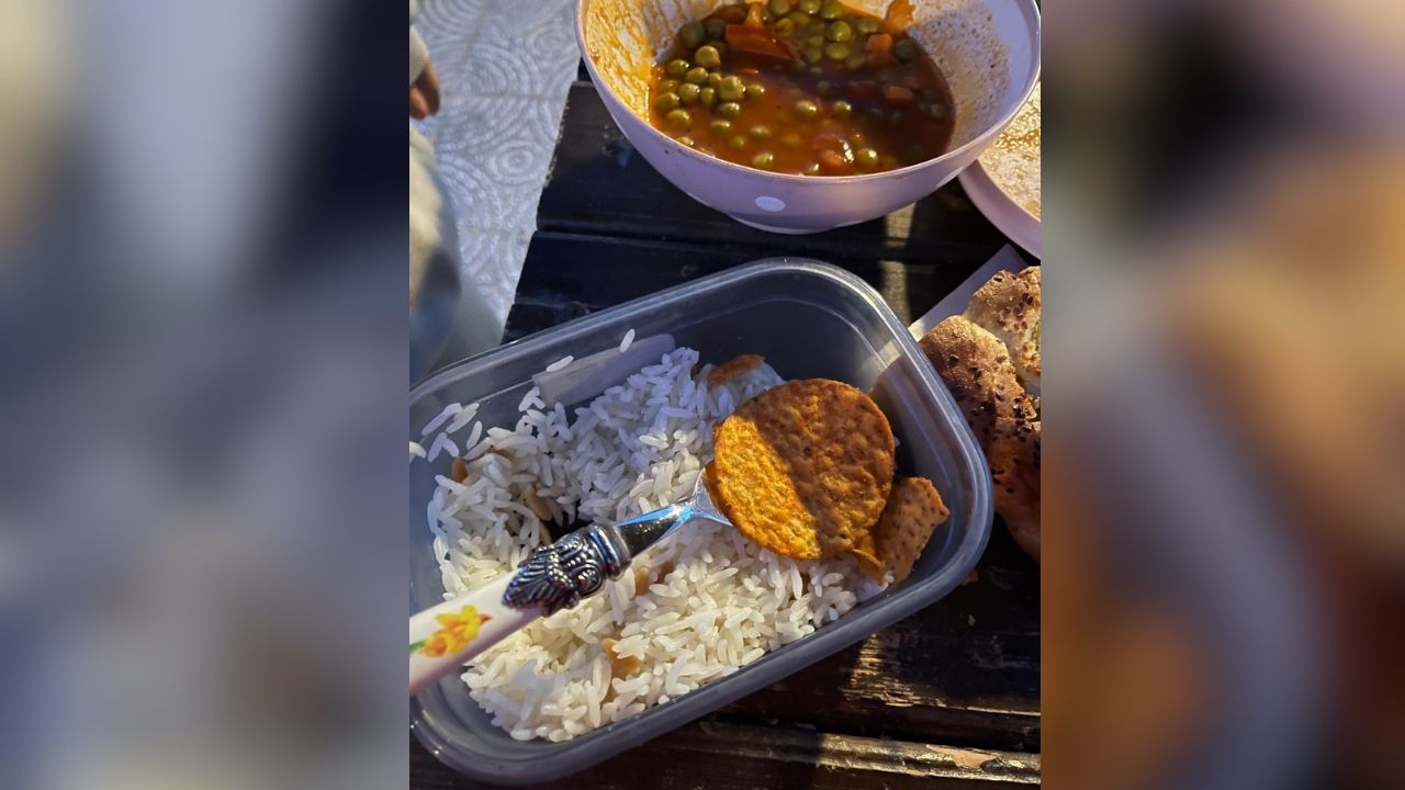 Öğrenciler Anne Elini Özlediği Için