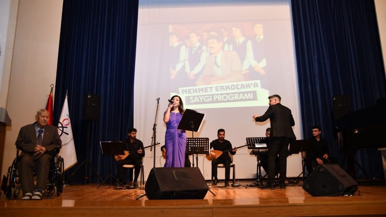 🎶 Osmaniye Belediyesi'nden Eğitimci Yazar Mehmet Erkoçak'a Saygı Gecesi