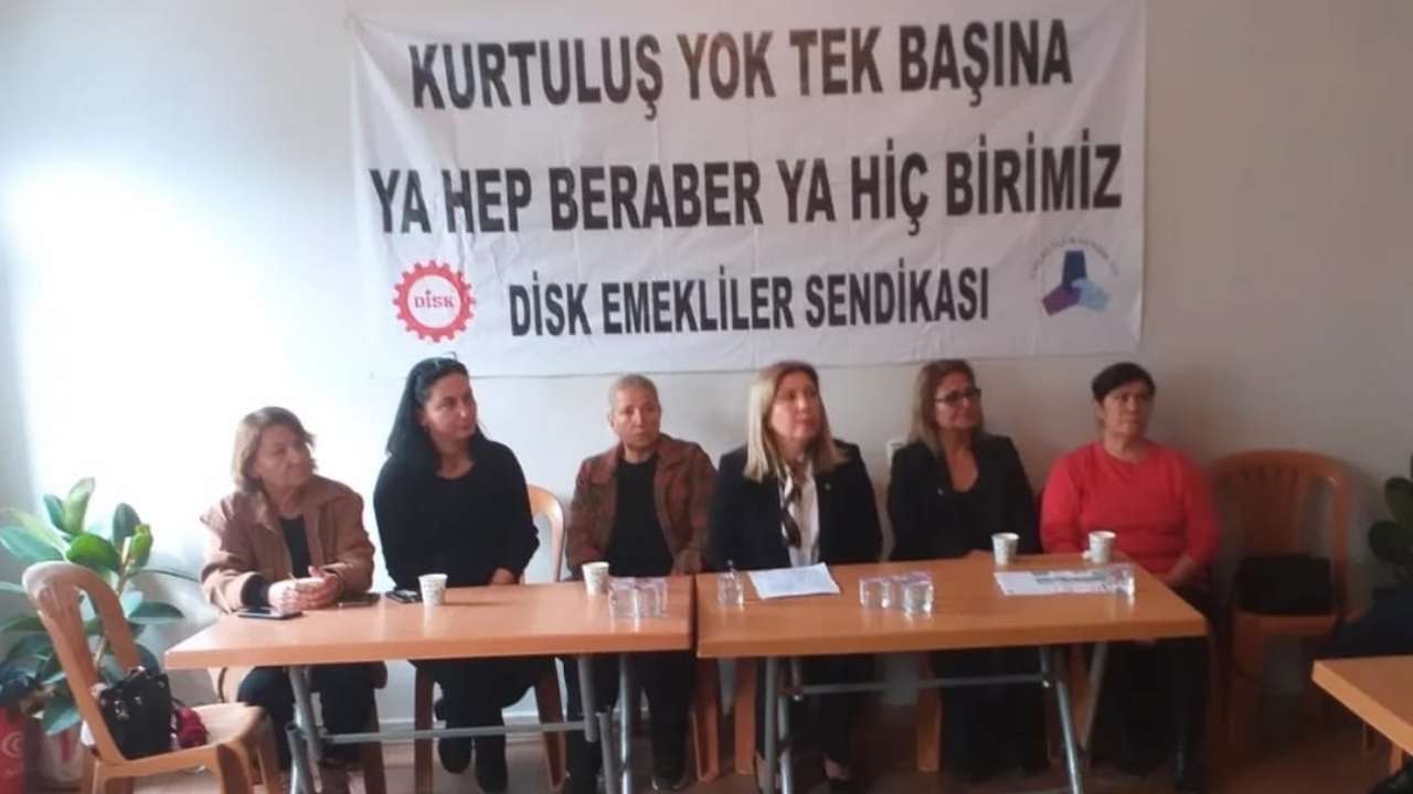 Osmaniye Emekliler Sendikası Kadınları Medeni Haklarımız Tartışmaya Açılamaz! (3)