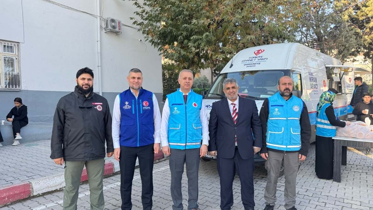 Osmaniye İl Müftülüğü’nden Öğrencilere Sabah Çorbası İkramı (1)
