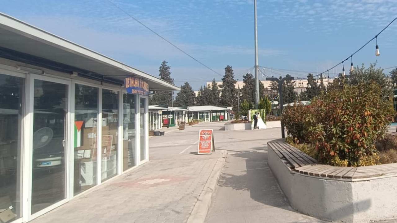 Osmaniye Konteyner Çarşı Esnafından Terk Edilmişlik İsyanı (5)