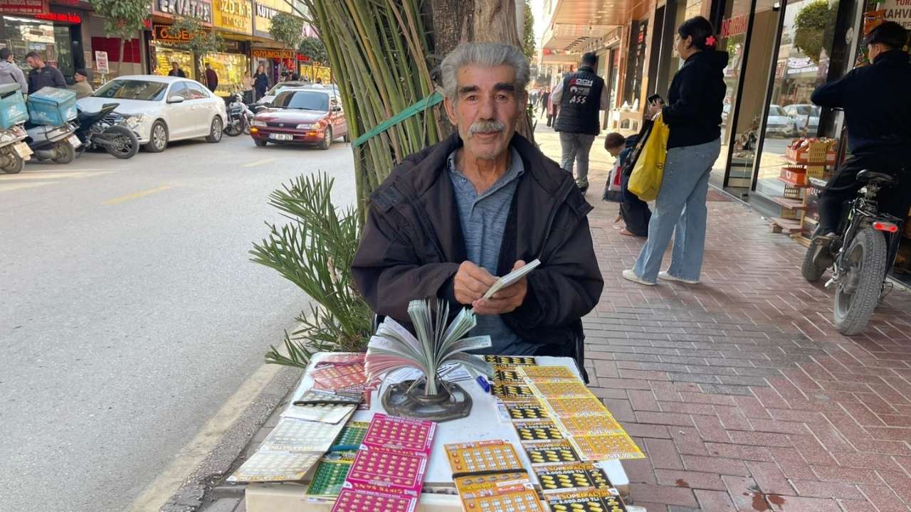 Osmaniye'de 35 Yıldır Şans Dağıtıyor (2)