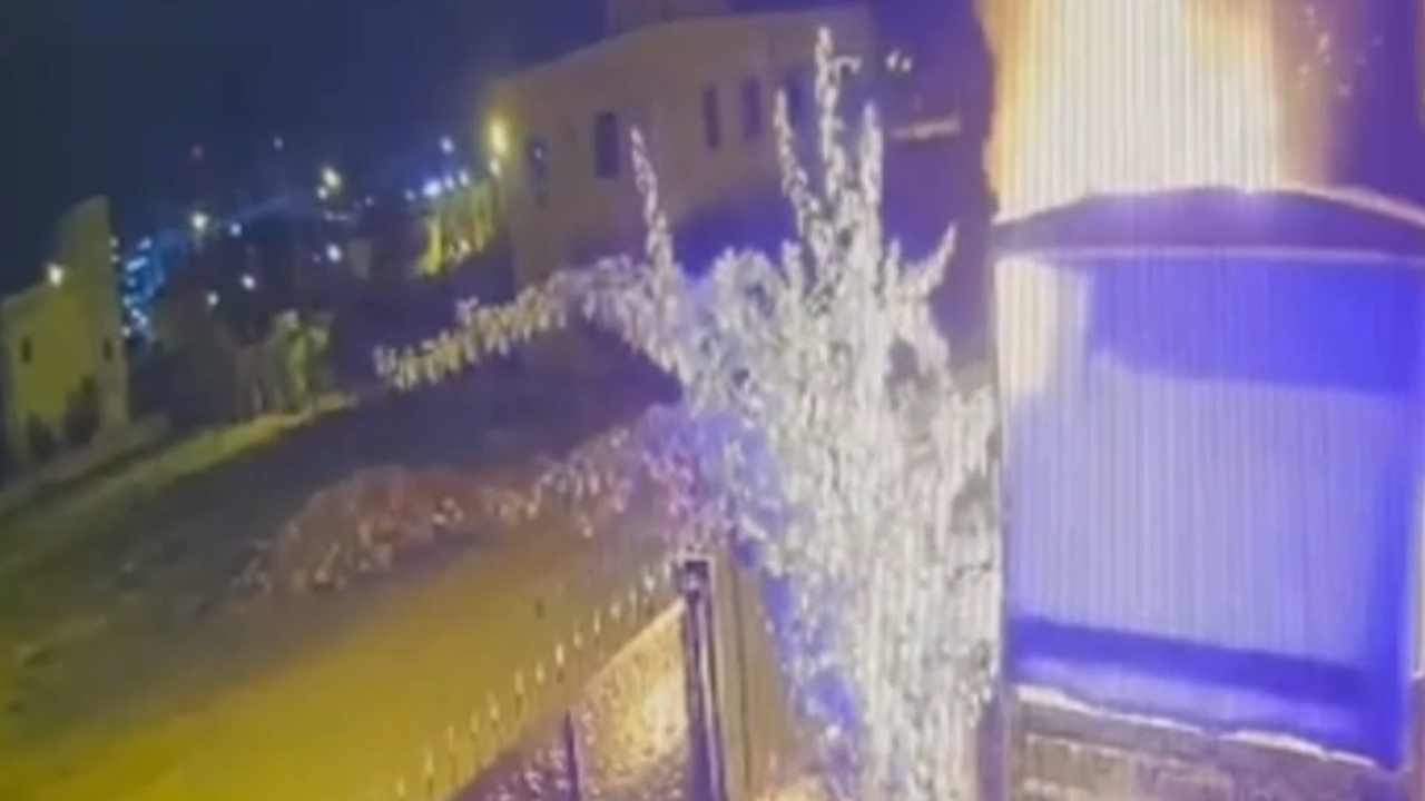 Osmaniye'de Araç Kundaklama Olayı 165 Saatlik Kayıtla Çözüldü (2)