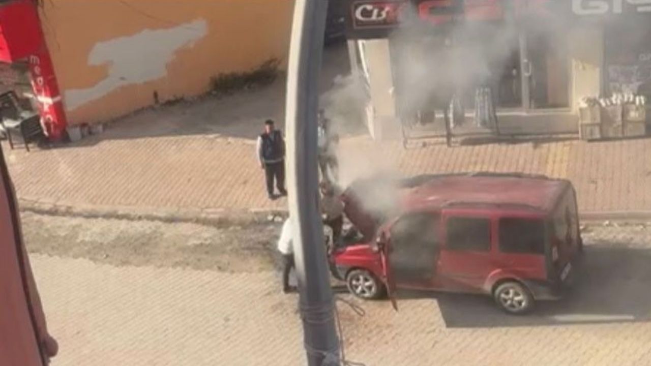 Osmaniyede Araç Yandı