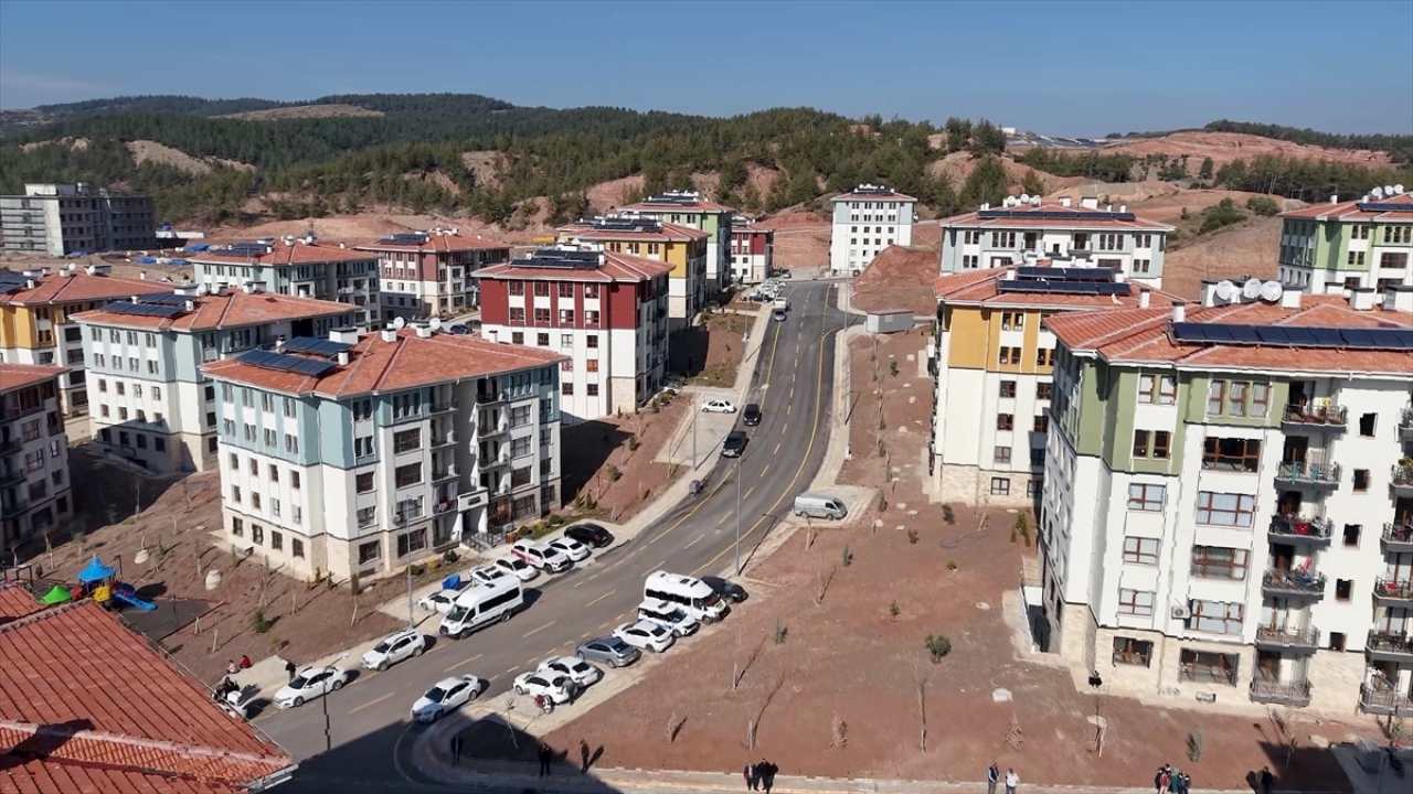 Osmaniye'de Bir Mahalle Artık Kurum Oluyor (1)