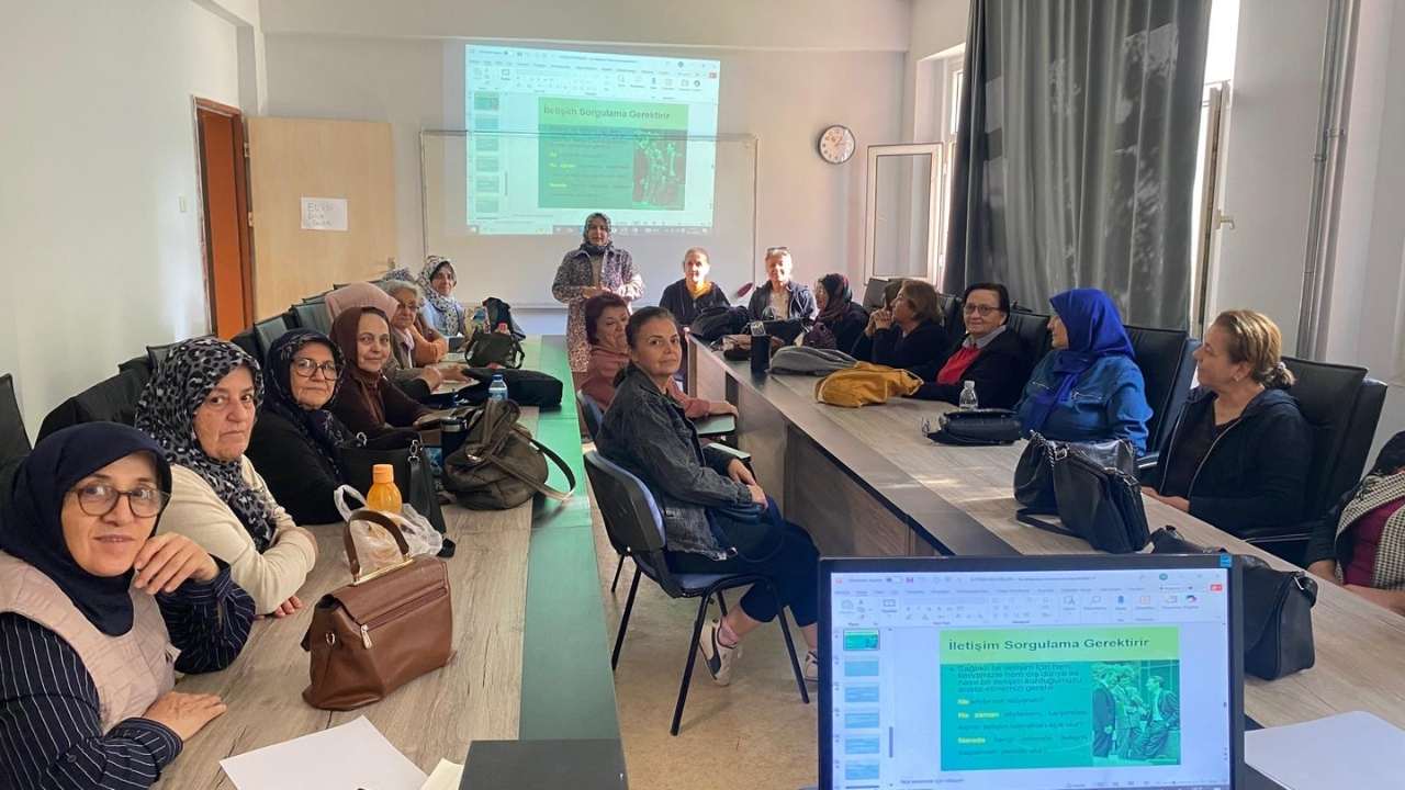 Osmaniye'de Tazelenme Üniversitesi Öğrencilerine İletişim Dopingi (1)