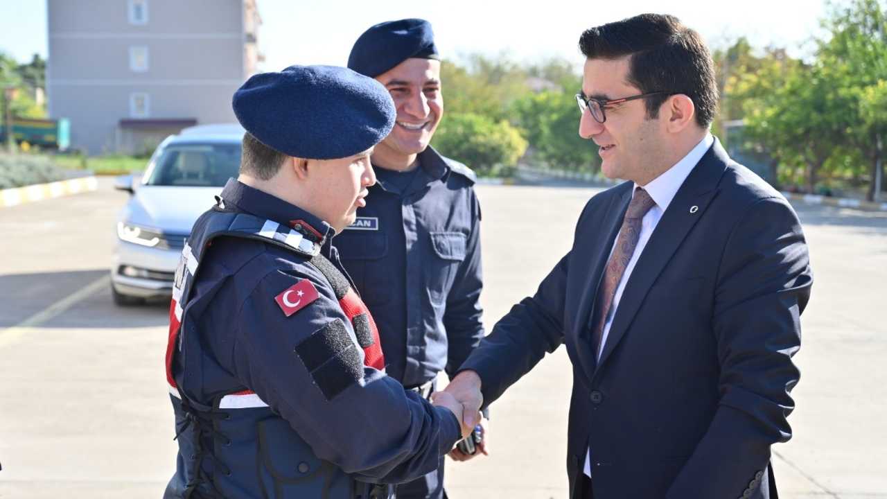 Osmaniyeli Down Sendromlu Gencin Askerlik Hayali Gerçeğe Dönüştü (5)